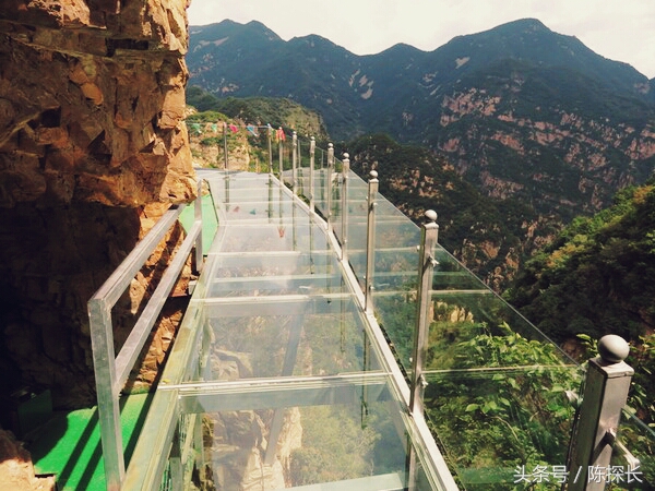 全国玻璃栈道旅游景点,中国十大玻璃栈道景点介绍