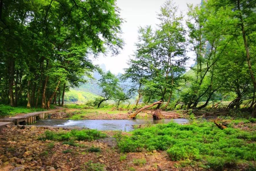 元宝山下,山水云间,悠悠闲云时光,恰好那时我也在
