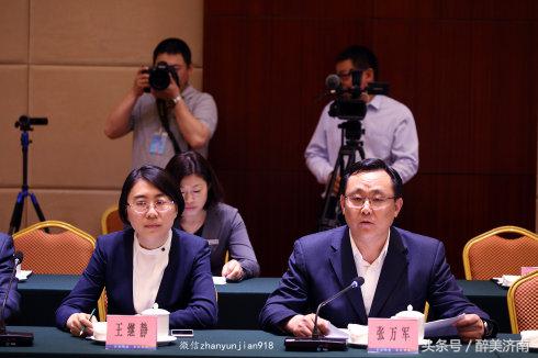 实拍：被俄罗斯美女帅哥酷爱的中国房车是什么样子