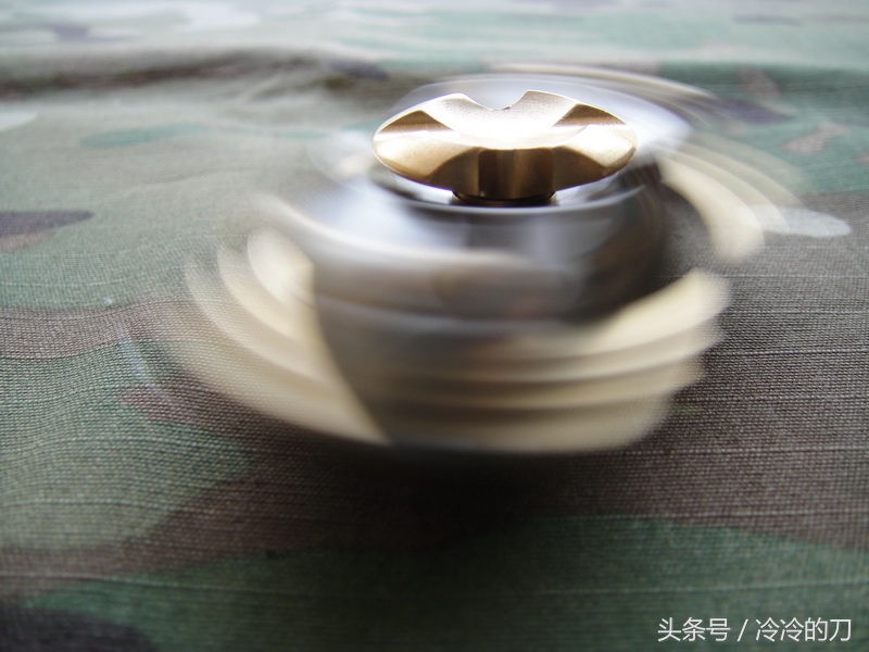 指尖陀螺蚕蛹,颜值即正义作品