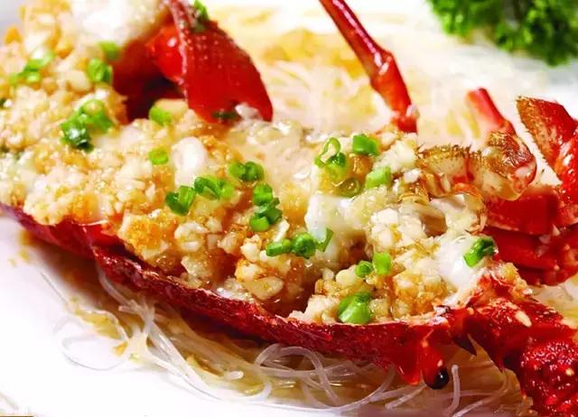 麻辣小龙虾vs蒜蓉小龙虾,中国龙虾之都麻辣小龙虾