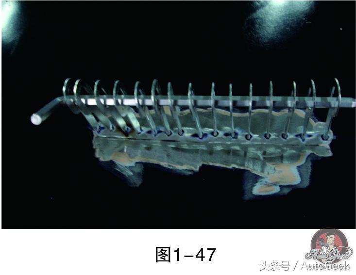 汽车发动机盖钣金凹陷修复,汽车引擎盖钣金修复视频教程