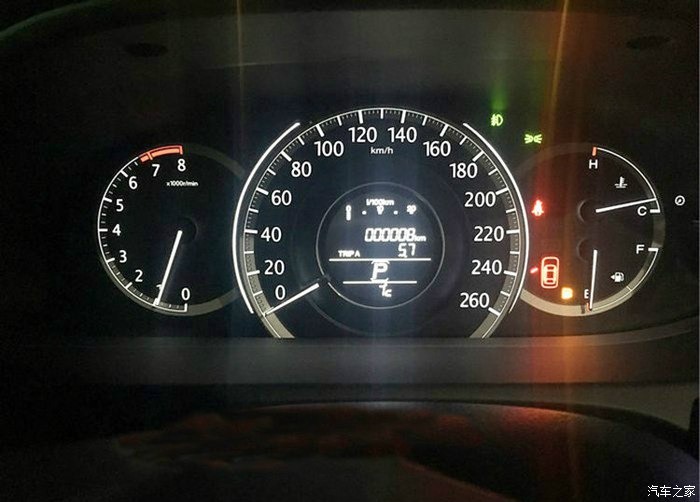 10.5代本田雅阁真实感受,人生第一辆车分享雅阁提车故事