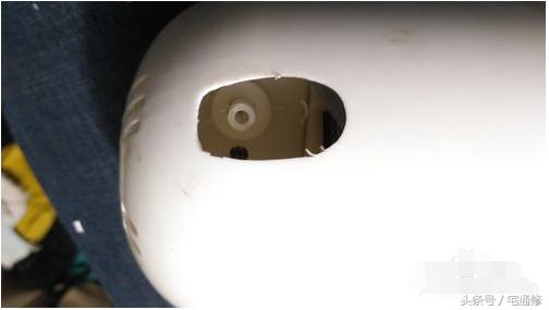 小台扇通电不转怎么办,台扇通电后不能转动的维修