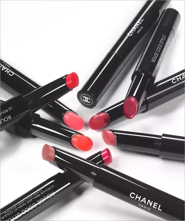 母亲节送年轻妈妈什么样的口红,母亲节给妈妈的口红