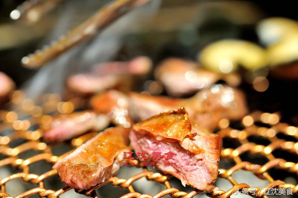 商用烧烤餐厅怎样设计大气省钱,小餐饮排烟设计