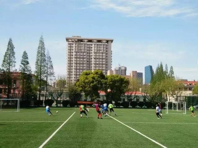 帅气的中国足球队,上海华东师大足球队
