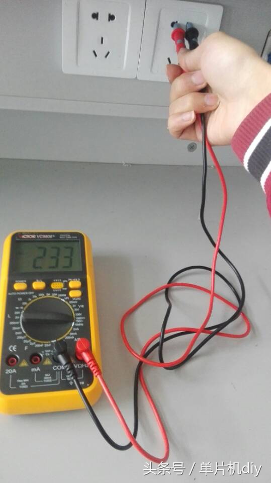 万用表不知道挡位刻度怎样测,万用表不知道量程多少怎么测
