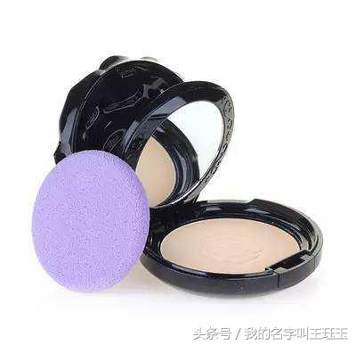 出门可以不带手机不带钱,出门可以带化妆品吗