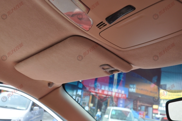 丰田塞纳柚木色耐磨地板,丰田塞纳航空座椅星空顶木地板
