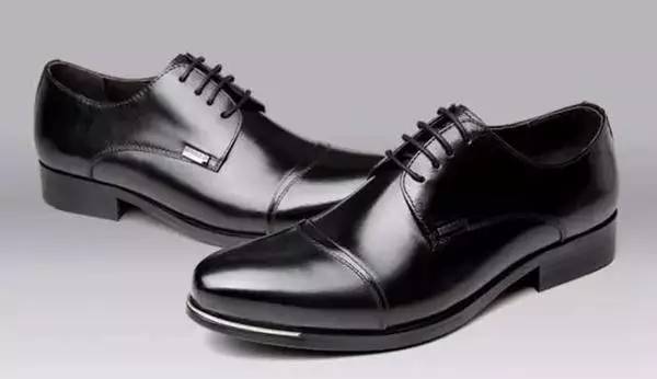 男鞋搭配全攻略,春季潮款男鞋搭配图片大全