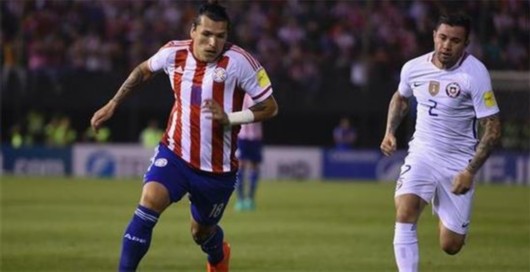 梅德尔撞红牌视频,梅德尔受到死亡威胁