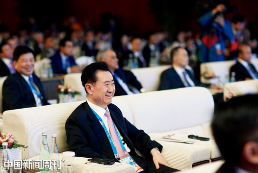 万达大幅增加“一带一路”背景下的投资——专访万达集团董事长王健林