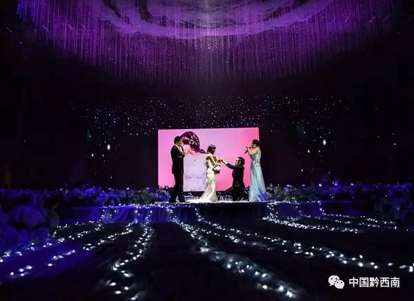 “星空”下的婚礼，将浪漫进行到底……