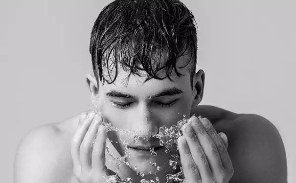 男士护肤最强攻略夏季,男士防晒护肤二合一