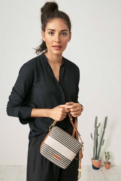 fossil最新款,fossil月亮款