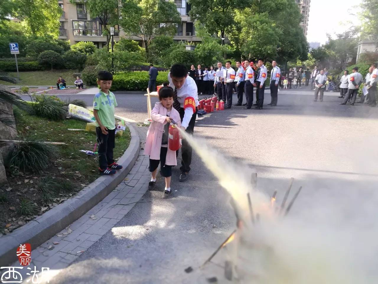 今天是防灾减灾日，西湖区有197个避灾点，一定要记住自家附近的！