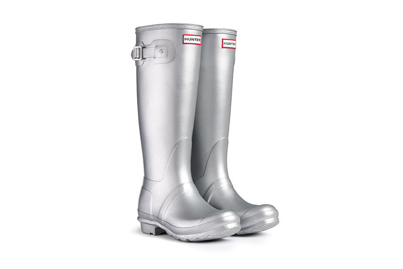 最美的不是下雨天而是和你在一起,雨天最美丽的鞋子