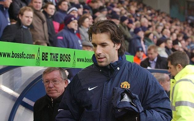 小禁区之王范尼斯特鲁伊fifa,为什么小禁区之王是范尼斯特鲁伊