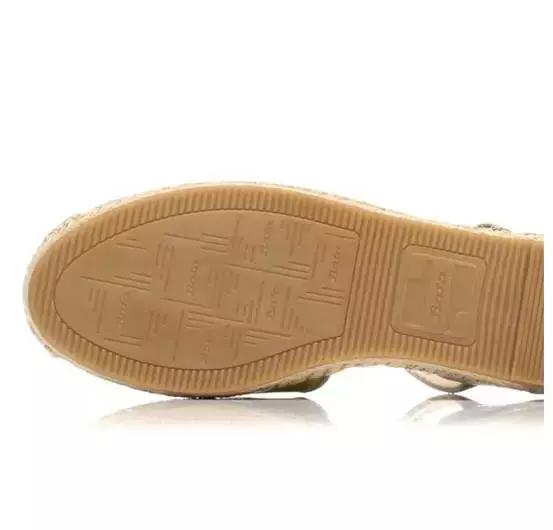 榛果深棕发色,臻果褐