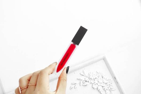 tf口红和ysl哪个好,tf和ysl口红哪个好