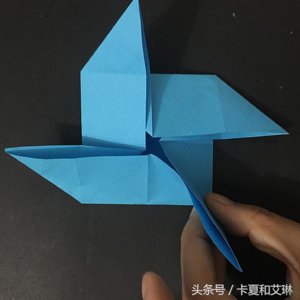 小鱼可以游的手工教程,会游的小鱼手工制作