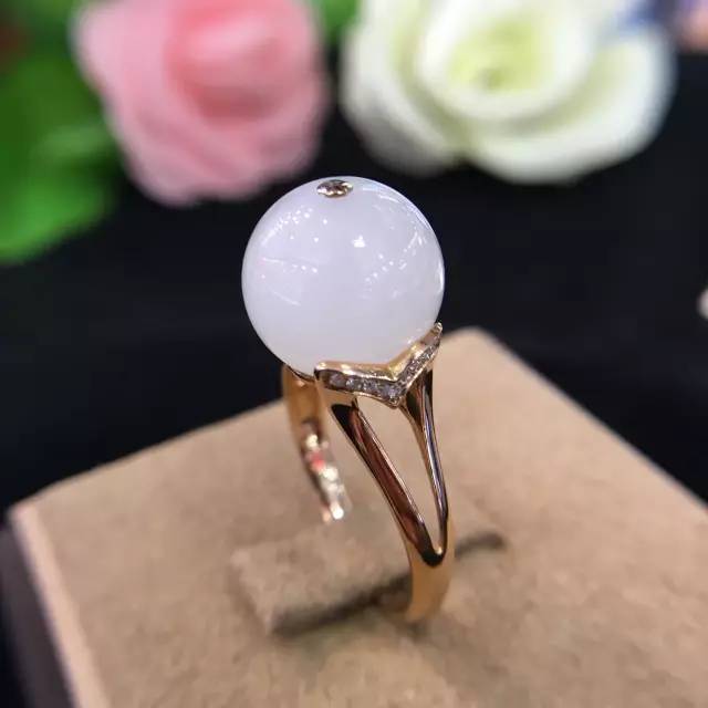 买金首饰注意事项和技巧,为什么建议大家不要买金镶玉