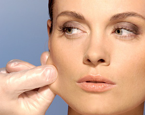 激素脸的各个阶段,激素脸爆发两次流黄水了