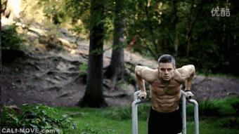 胸肌不一样大是继续练还是改善,胸肌大小不一致该练哪一个