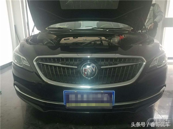 14年别克君越氙气灯怎么换成led灯,原车卤素蜡烛灯升级高亮卤素灯泡