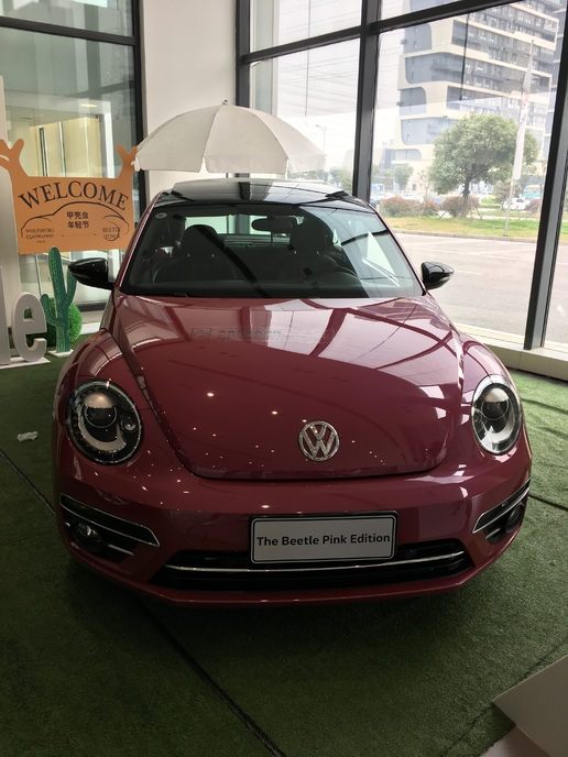 新到17年大众甲壳虫,14年大众甲壳虫白色驾驶感受