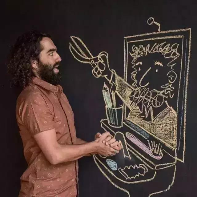 一组黑白手绘插画作品分享,一组手绘人像插画作品分享