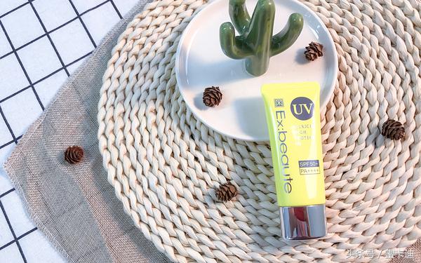 12款热门防晒测评这几款晒不黑,热门防晒实测哪一款更适合你必看