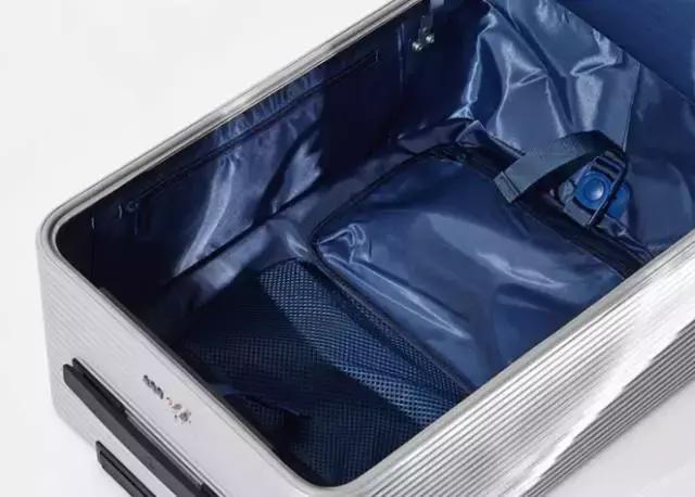 哪个牌子的旅行箱性价比高,哪个旅行箱值得买