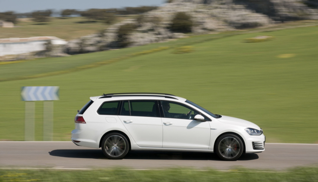 在美国10万左右的车,这十款车值得买