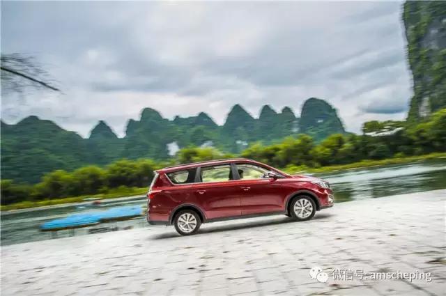 长安凌轩和宝骏730对比视频,长安凌轩对比新款730