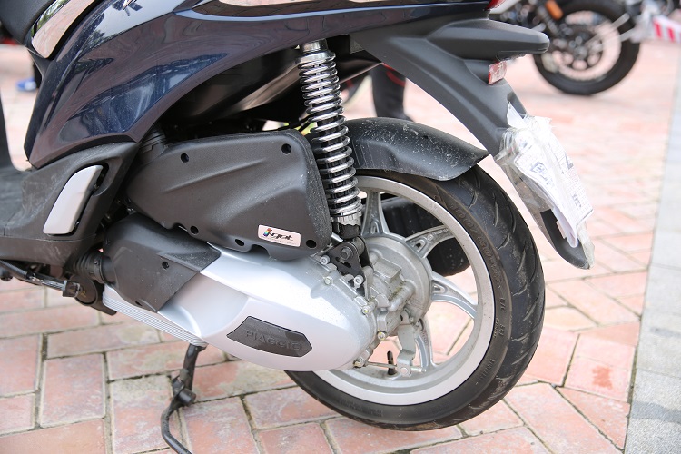 2020款比亚乔medley150liberty,比亚乔liberty150和medley150后挡泥板