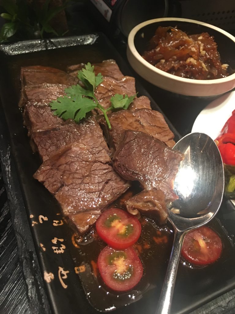 合肥｜万达文华首富在此财聚人和沾财添福他连吃三碗这个？