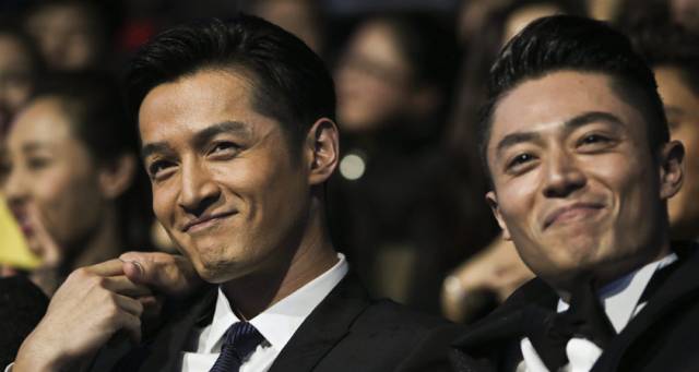 是胡也是霍，情人节伙着过，为什么最近这本时尚杂志卖疯了？