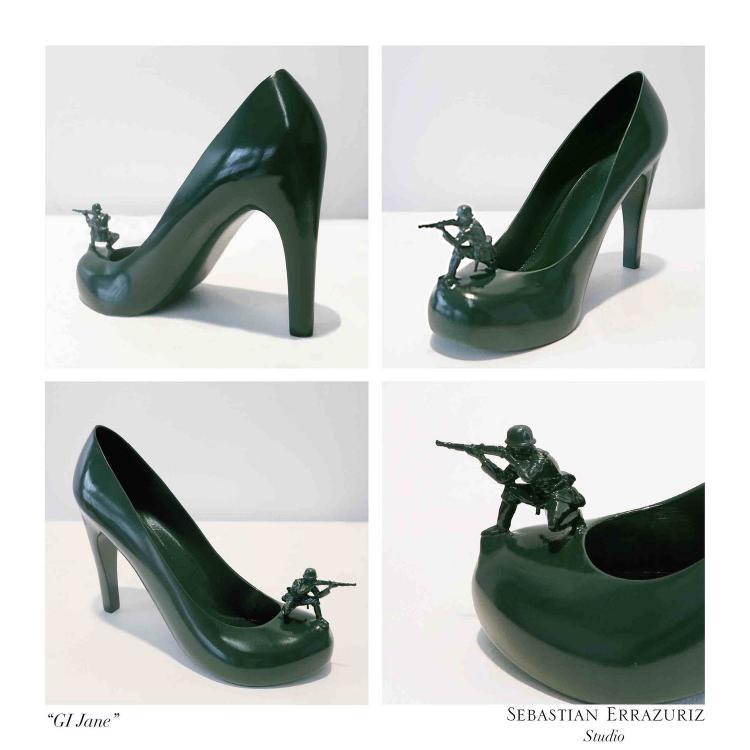 他把12个前女友做成了高跟鞋