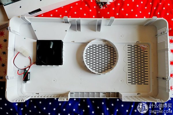 【良心定价的网吧利器,槽点需改进】惠科HKCX320曲面一体机拆机、升级配件及评测