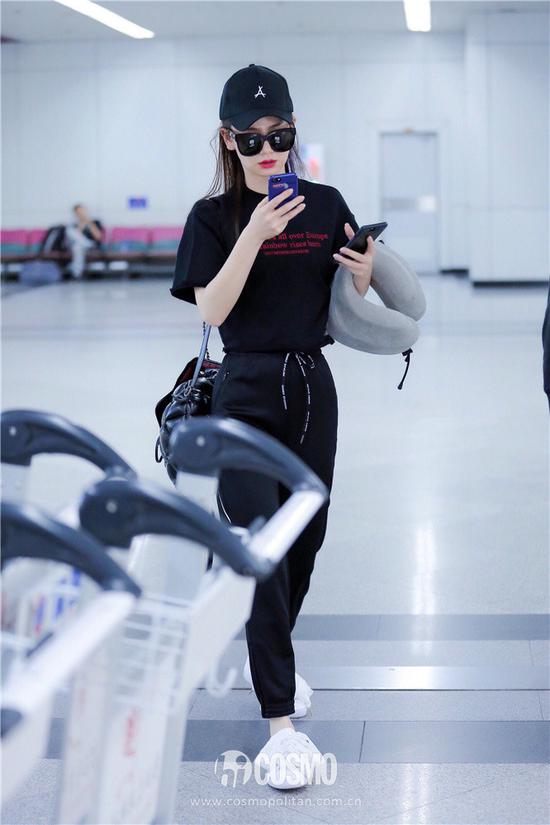 倪妮小白鞋牌子米芙莱,倪妮同款小白鞋