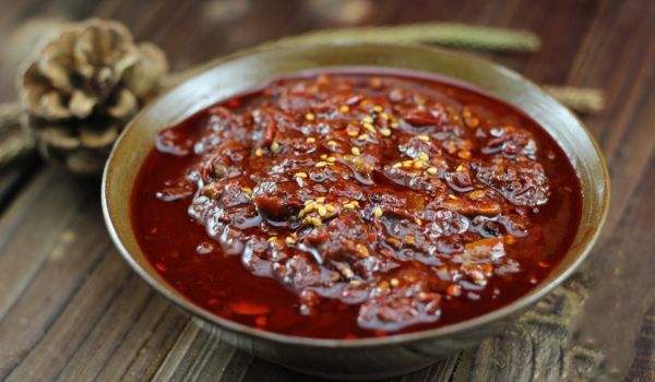 倒拔蚕豆的野趣，为了家里那一罐可以吃满四季的四川豆瓣酱