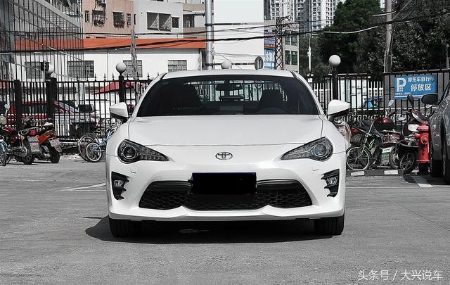 跑车丰田86,丰田86跑车二手车