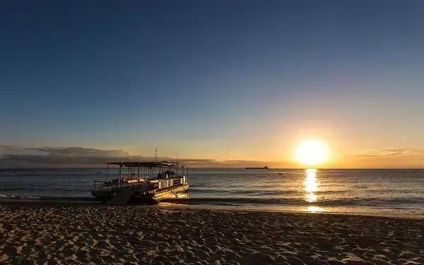 今年倒数第二天就放假了怎么回事,再坚持一天就放假了