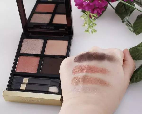 最近很火的平价眼影盘,眼影盘推荐网红爆款初学者眼影