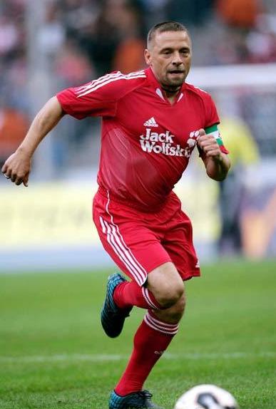 足坛最佳11人小个子阵容,足坛矮脚虎德国