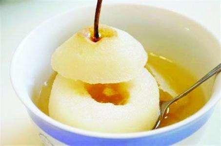 孩子一咳嗽爷爷奶奶就让喝药,小孩一咳嗽就给喝止咳药