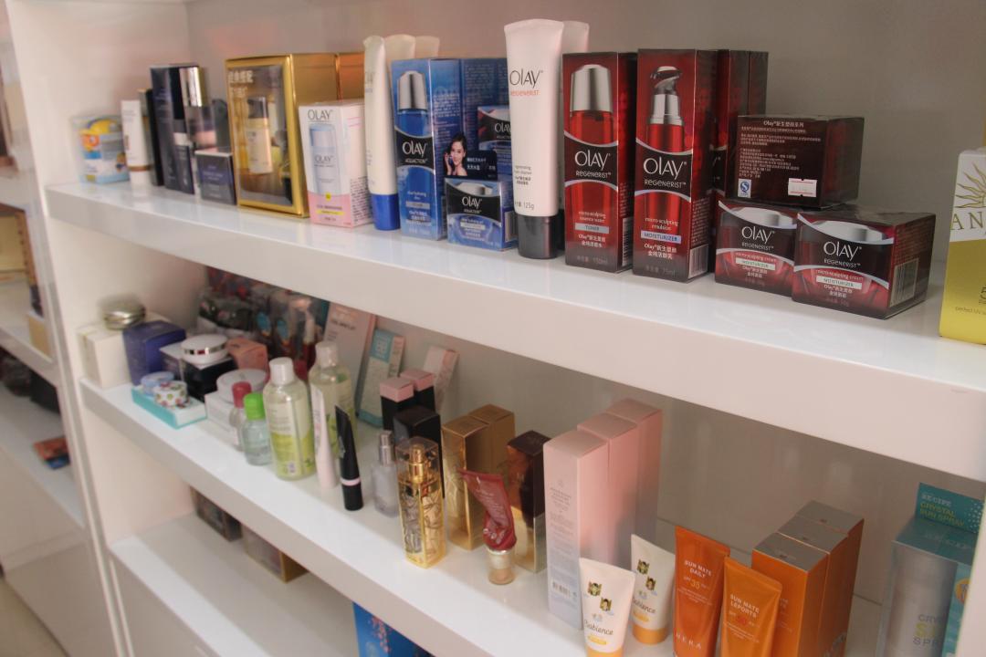 达摩和《跑男》都来了，可化妆品门店为何“一地鸡毛”？