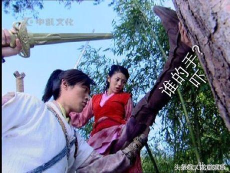 新三国搞笑片段曹操扣饭,曹操刘备关羽搞笑片段